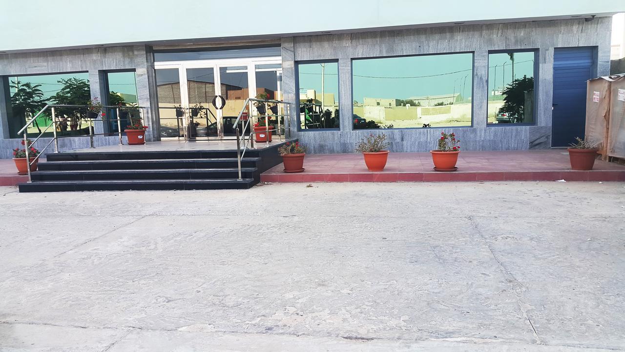 Hotel Tasiast Nouadhibou Εξωτερικό φωτογραφία